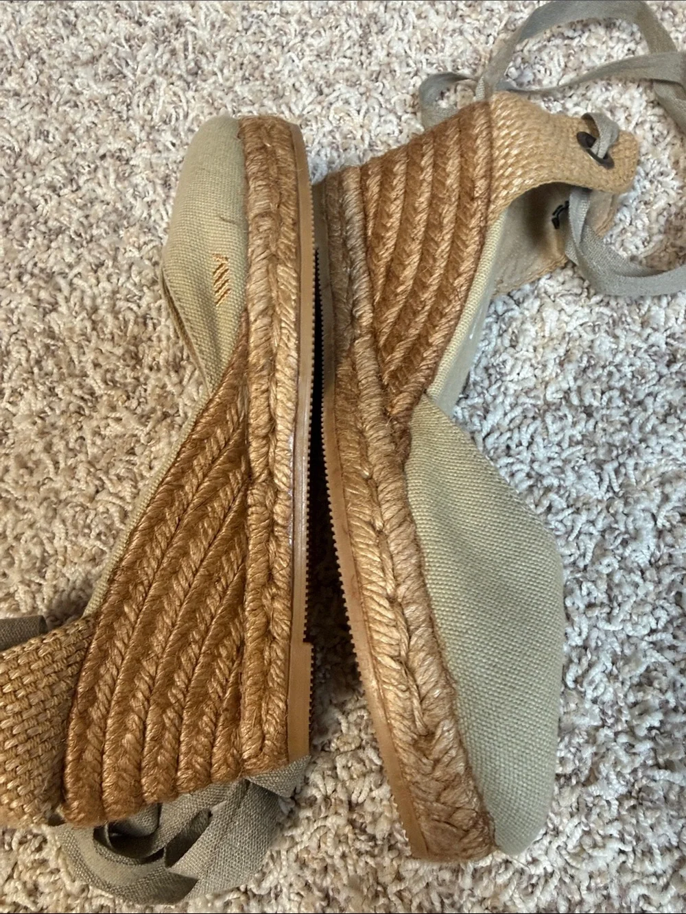 Viscata Barcelona Espadrille Wedge Shoes Beige Canvas Ankle Tie Size 9